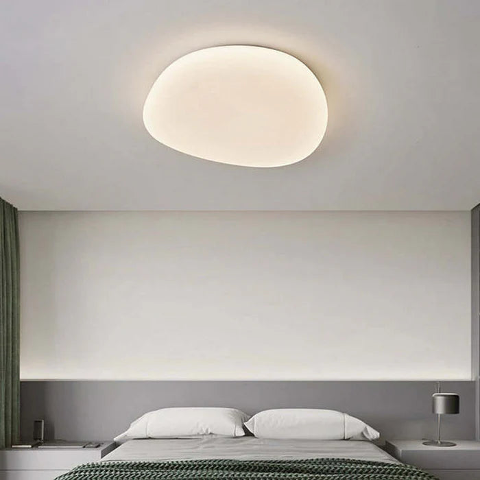 Organiczna lampa sufitowa LED — naturalny kształt kamienia, 4 rozmiary | Norivo Norivo