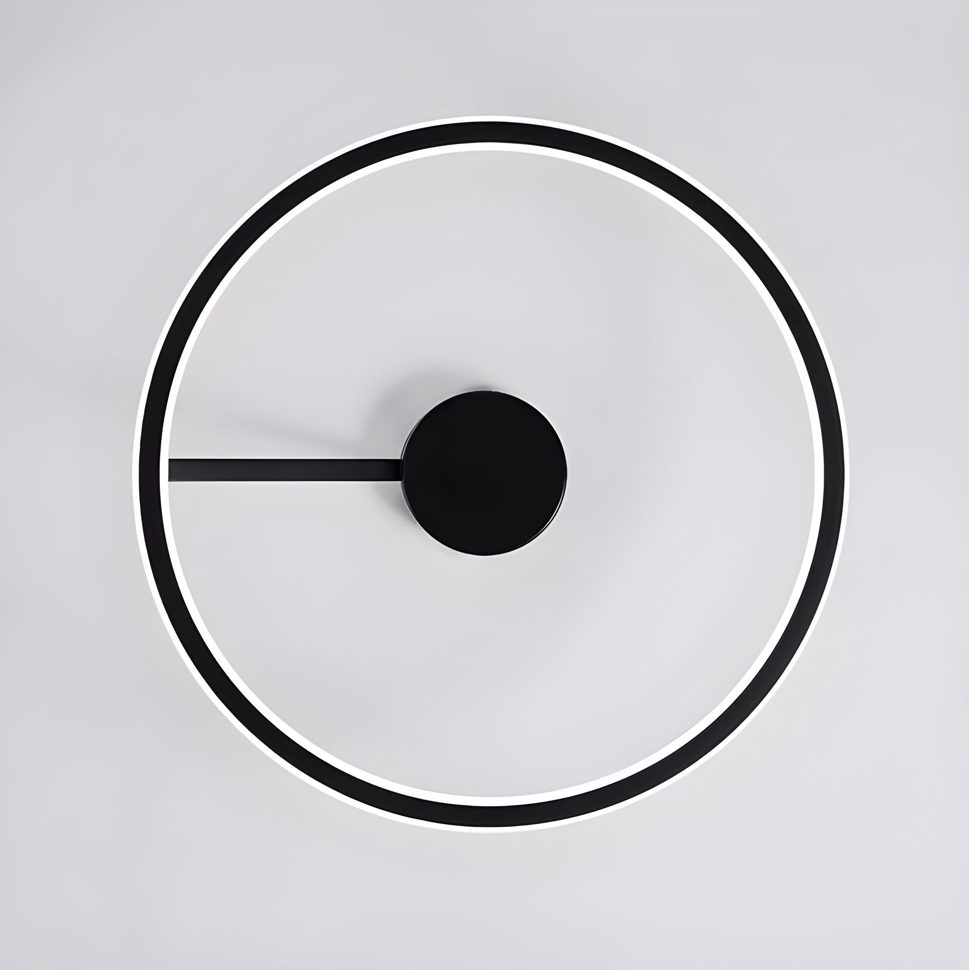 Lampa sufitowa ELENA — okrągła, minimalistyczna, semi flush mount | Norivo Norivo