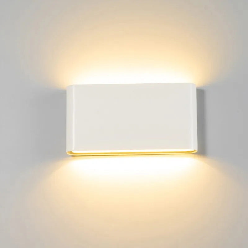 Wodoodporny kinkiet LED — oświetlenie dwukierunkowe góra/dół, aluminium | Norivo Norivo