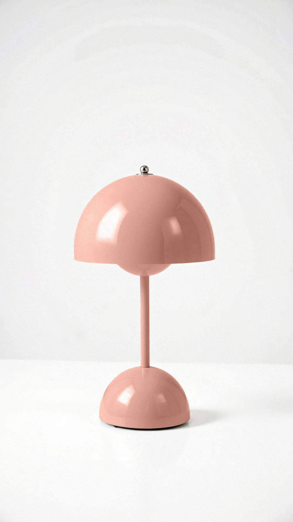 Lampa stołowa różowa