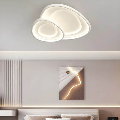 Lampa sufitowa RIPPLE — designerskie oświetlenie z efektem fal, chrom lub biały | Norivo Norivo