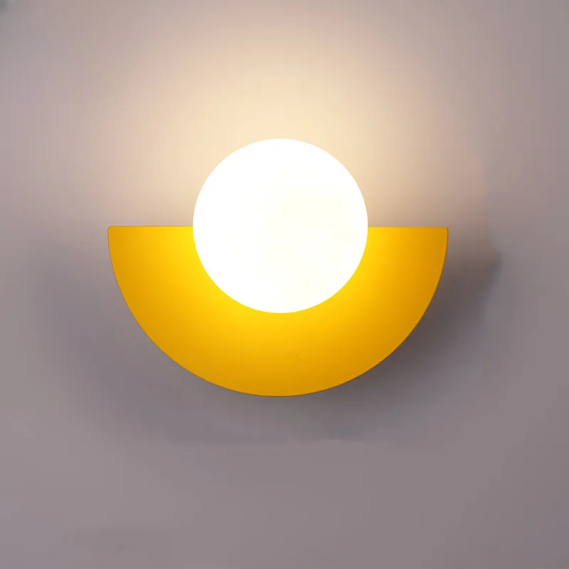 Nowoczesna lampa ścienna LED w kształcie półkola — geometryczny design, 12 wariantów | Norivo Norivo