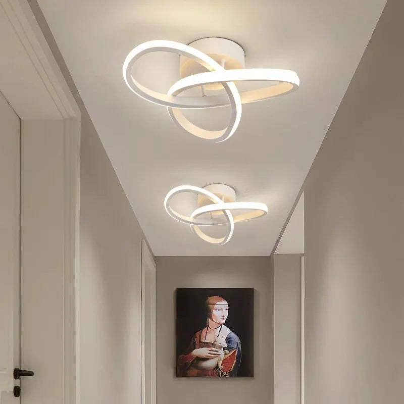 Lampa sufitowa LED — geometryczna oprawa trzy pierścienie, styl modern | Norivo Norivo