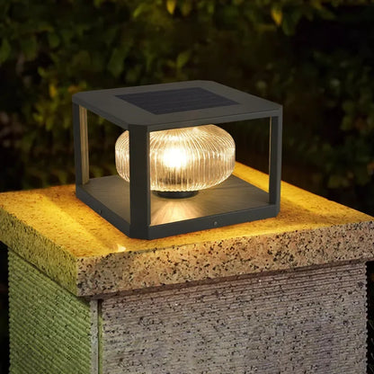 Designerska lampa solarna LED — geometryczne oświetlenie ogrodowe, 2 rozmiary | Norivo Norivo