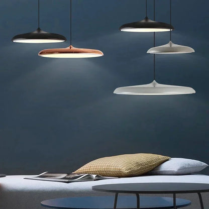 Lampa wisząca LED ultracienki klosz — designerska | Norivo Norivo