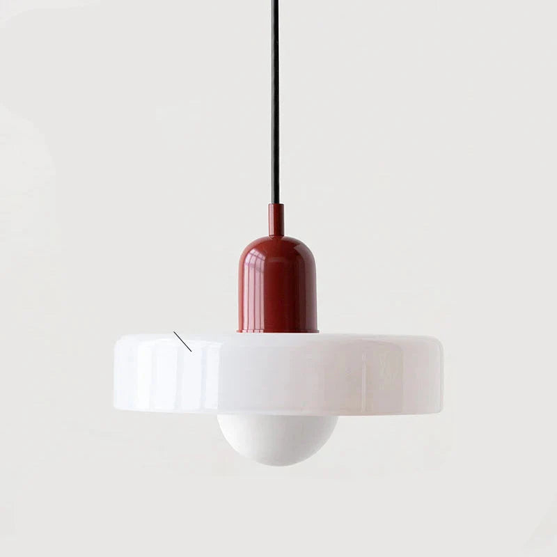 Lampa wisząca z kolorowym szklanym kloszem Bauhaus | Norivo Norivo