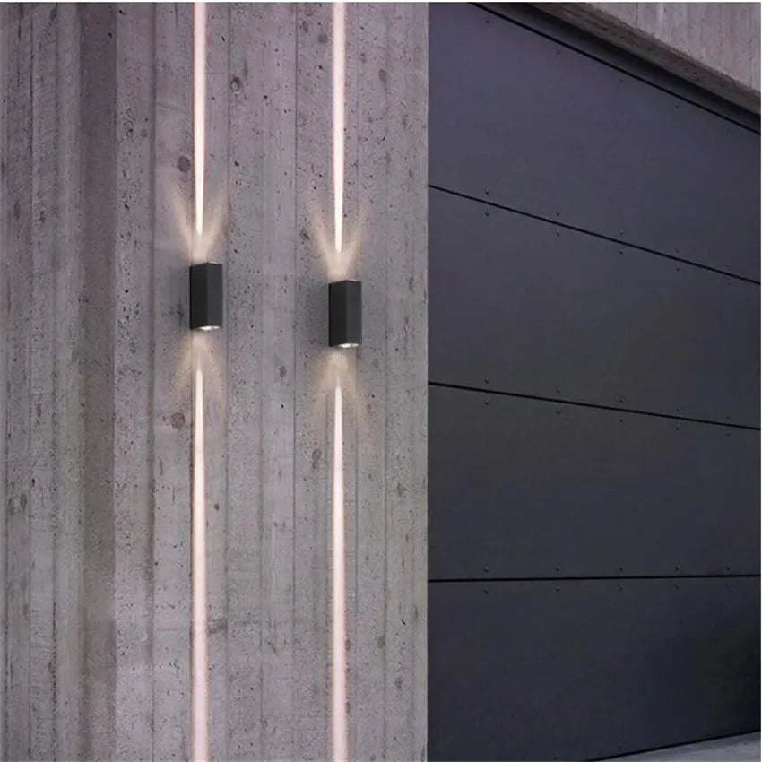 Kinkiet elewacyjny LED góra-dół — nowoczesna lampa zewnętrzna, 2 rozmiary | Norivo Norivo