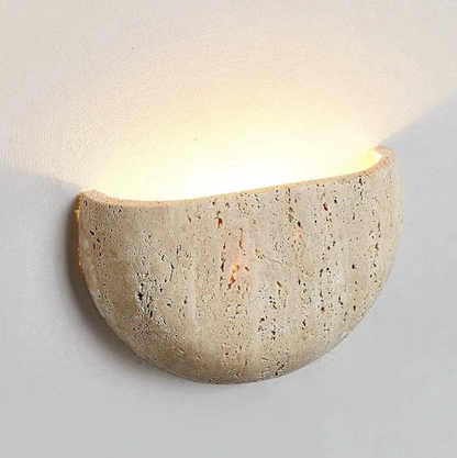 Kinkiet ścienny z kamienia naturalnego — półokrągła lampa LED | Norivo Norivo
