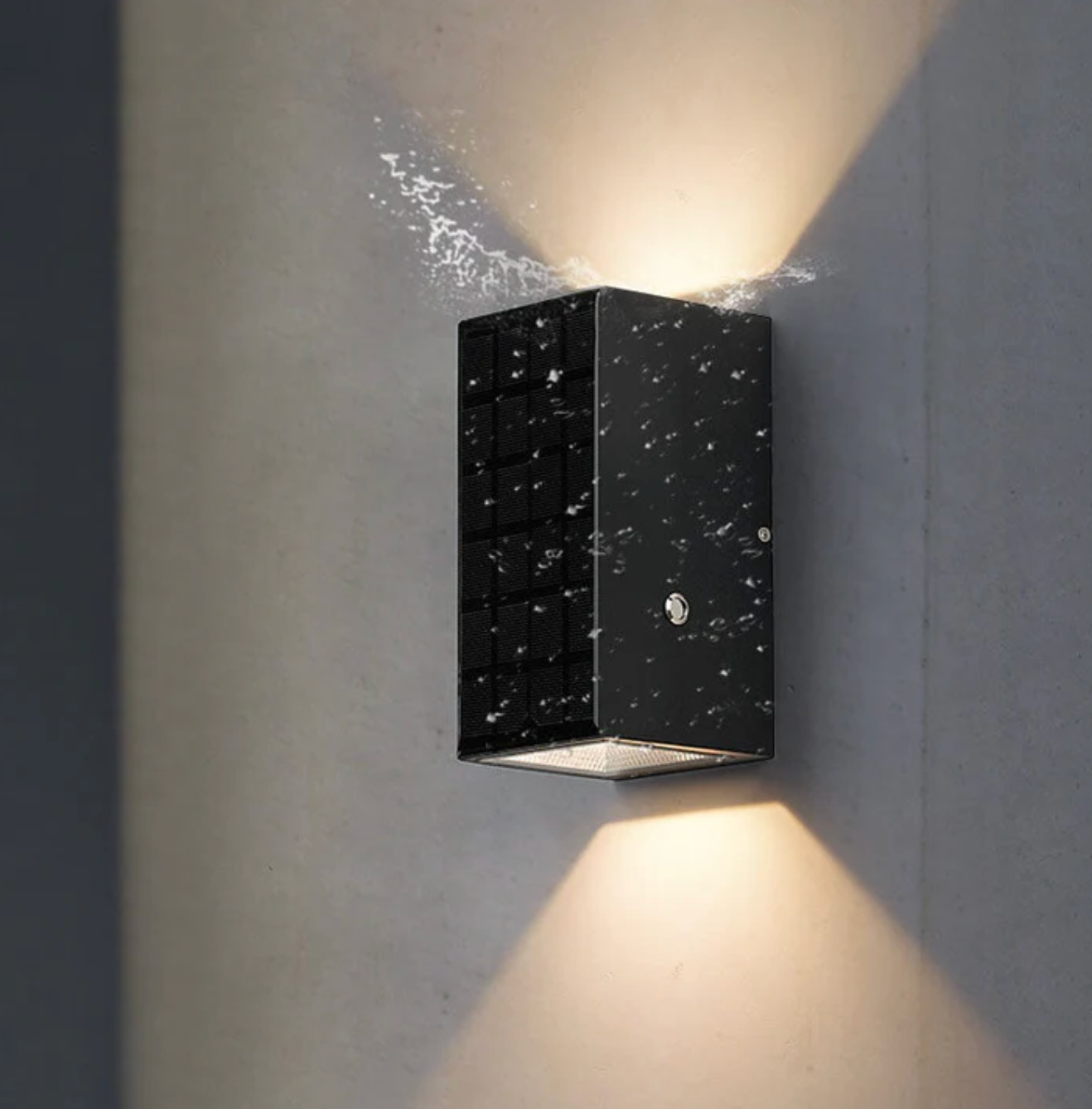 Solarna lampa ścienna LED góra-dół — kinkiet elewacyjny zewnętrzny, 2 rozmiary | Norivo Norivo