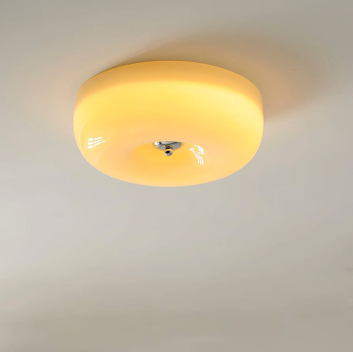 Nowoczesny plafon sufitowy — minimalistyczna lampa w połysku | Norivo Norivo