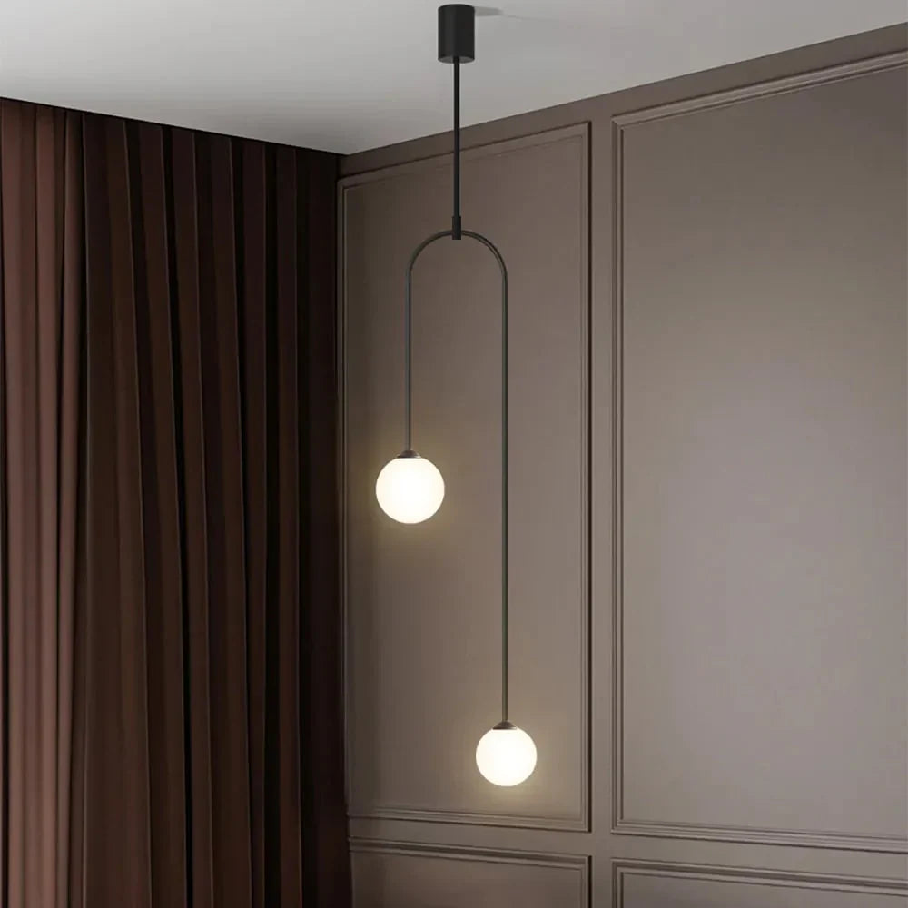 Lampa wisząca LED z kulistymi kloszami — minimalistyczny design | Norivo Norivo