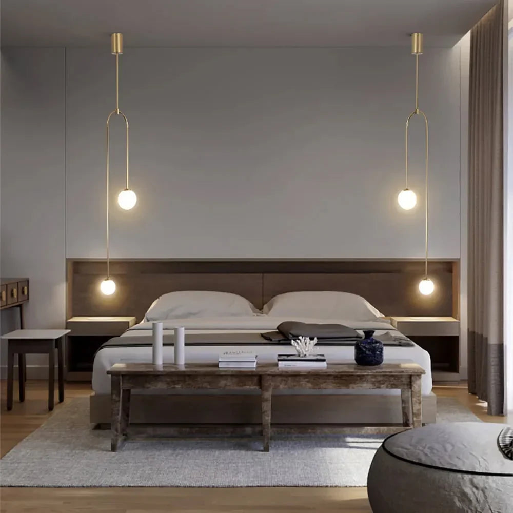 Lampa wisząca LED z kulistymi kloszami — minimalistyczny design | Norivo Norivo