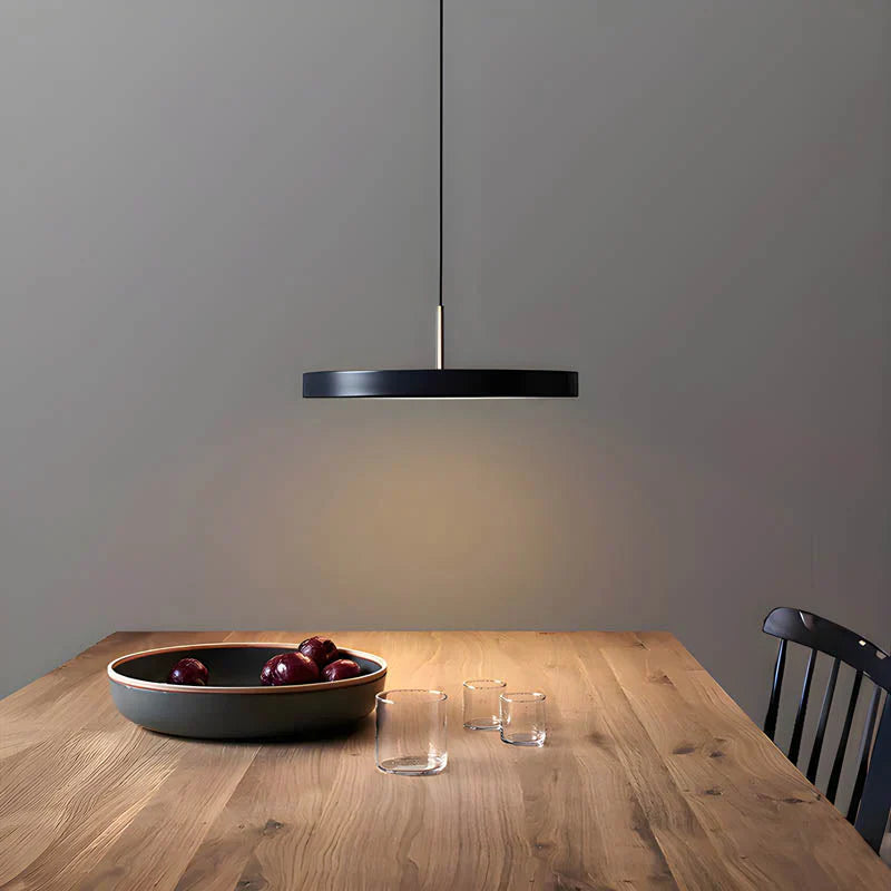 Okrągła lampa wisząca LED — jadalnia i salon | Norivo Norivo