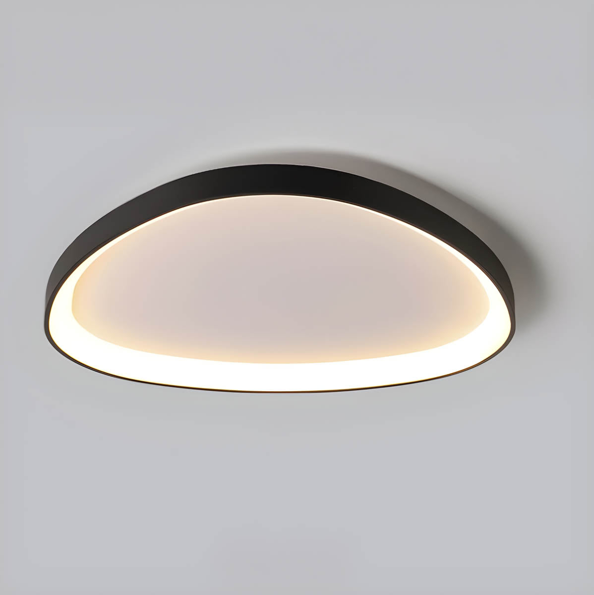 Plafon DEWY — okrągła, minimalistyczna lampa sufitowa, biała lub czarna | Norivo Norivo