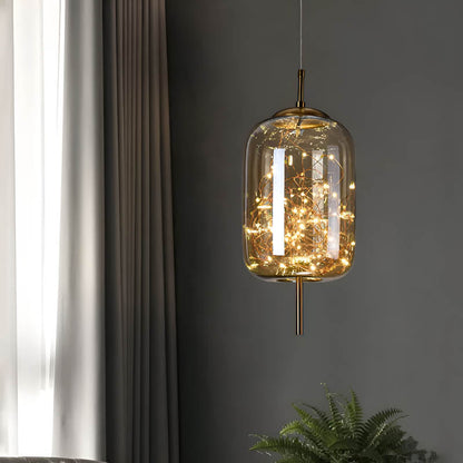 Lampa wisząca ESSENCE — szklana z punktowymi diodami LED | Norivo Norivo