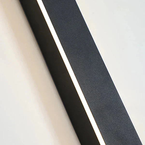 Pionowa lampa LED na elewację — ścienna zewnętrzna | Norivo Norivo