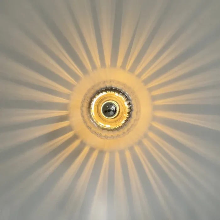 Elegancka lampa sufitowa szklana z kryształowym designem — plafon LED, srebrny lub złoty | Norivo Norivo