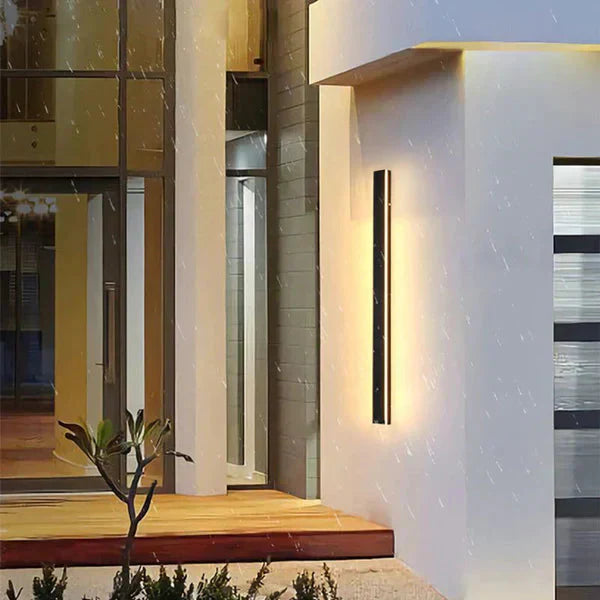 Pionowa lampa LED na elewację — ścienna zewnętrzna | Norivo Norivo