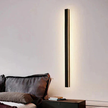 Pionowa lampa LED na elewację — ścienna zewnętrzna | Norivo Norivo