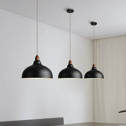Lampa wisząca z drewnianym akcentem — minimalistyczny design | Norivo Norivo