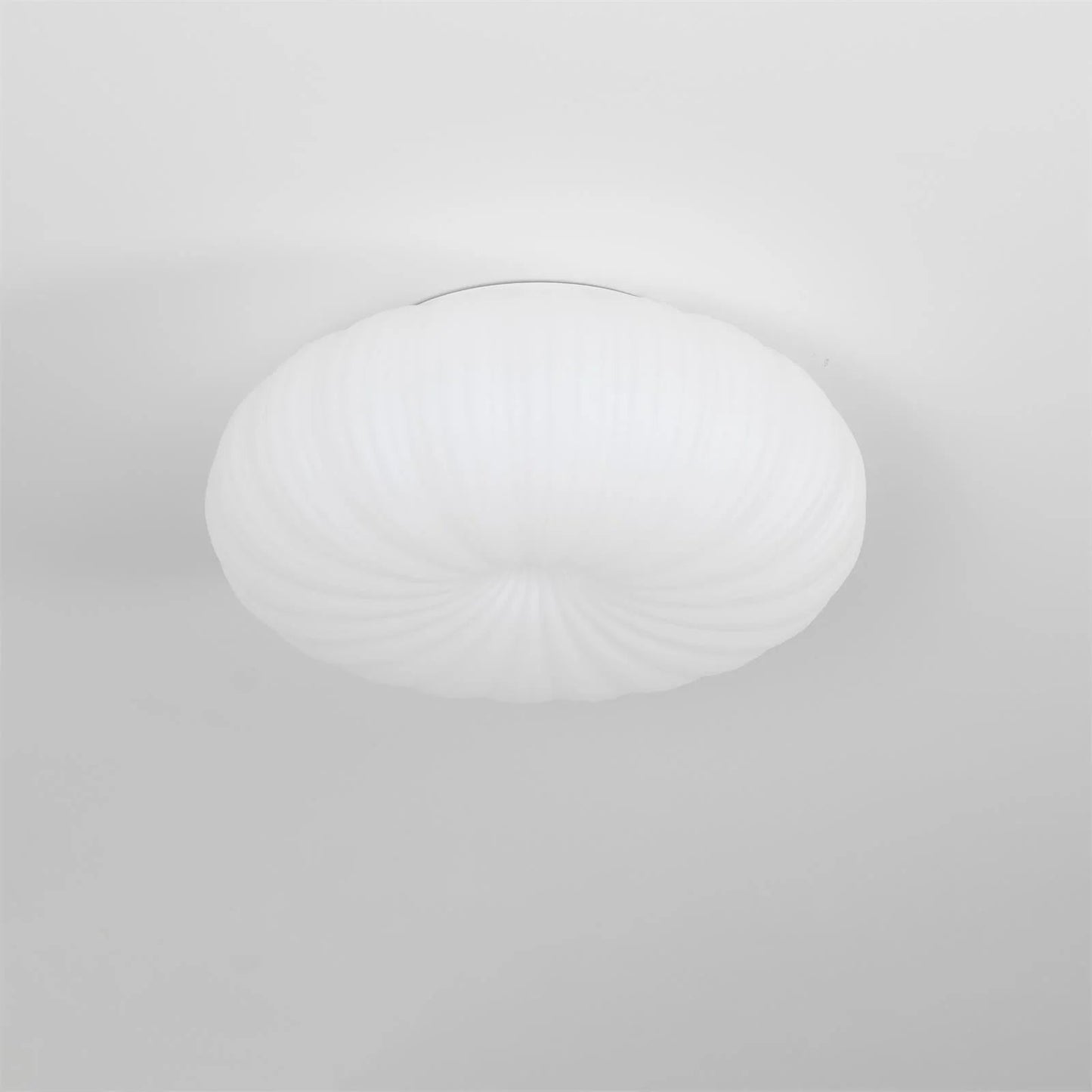 Lampa sufitowa kopułowa — inspirowana muszlą, styl japandi | Norivo Norivo