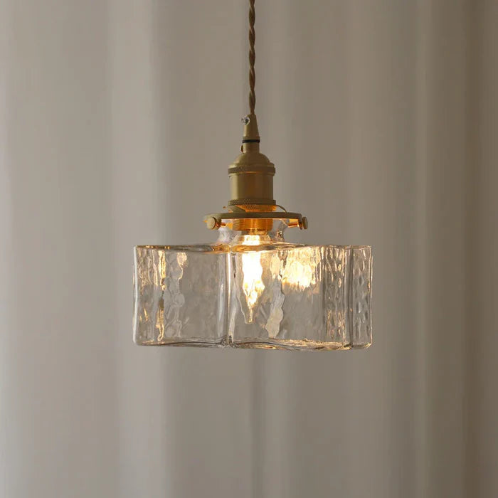 Vintage szklana lampa wisząca z mosiężnym wykończeniem — 3 kształty | Norivo Norivo