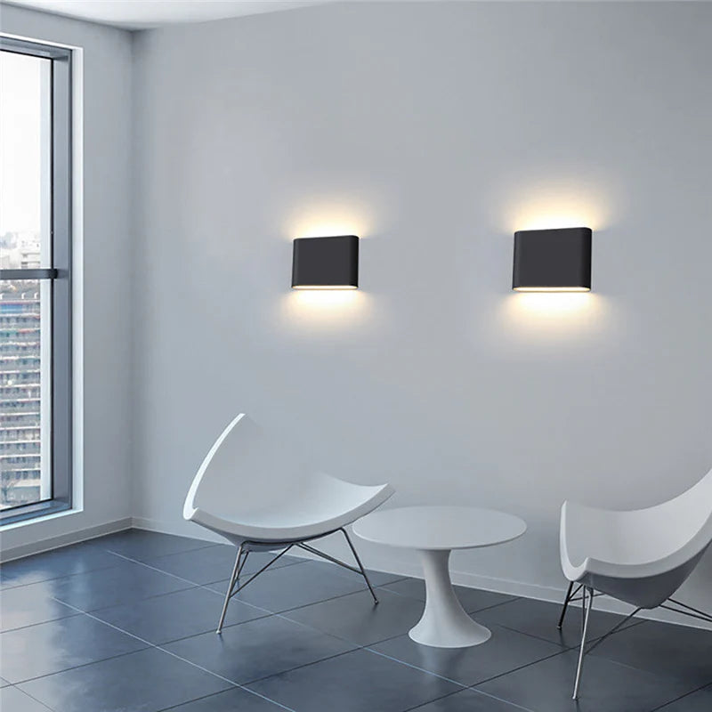 Wodoodporny kinkiet LED — oświetlenie dwukierunkowe góra/dół, aluminium | Norivo Norivo